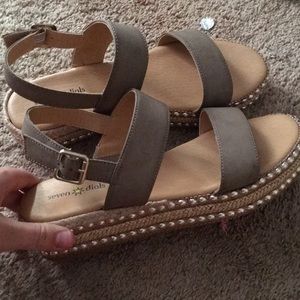 Cute Sandals never worn brand new